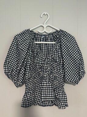 Old Navy Black and White Gingham Puff Sleeve Blouse